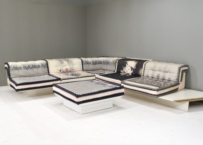 Jean Paul Gaultier 'Mah Jong' sofa by Hans Hopfer for Roche Bobois, France - circa 1970 | #S12391 - Image 2