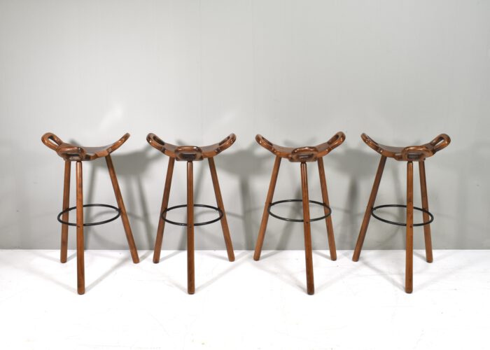 Oak barstools in the style of Sergio Rodrigues, Spain / Brazil - 1970's | #S12388 - Image 3